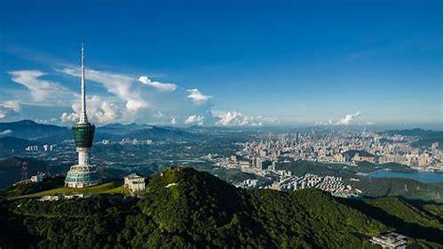 夜幕下的梧桐山：深圳的璀璨明珠