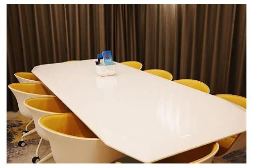 创新之都·智领未来——中国深圳高科技产业全景解析与机遇展望